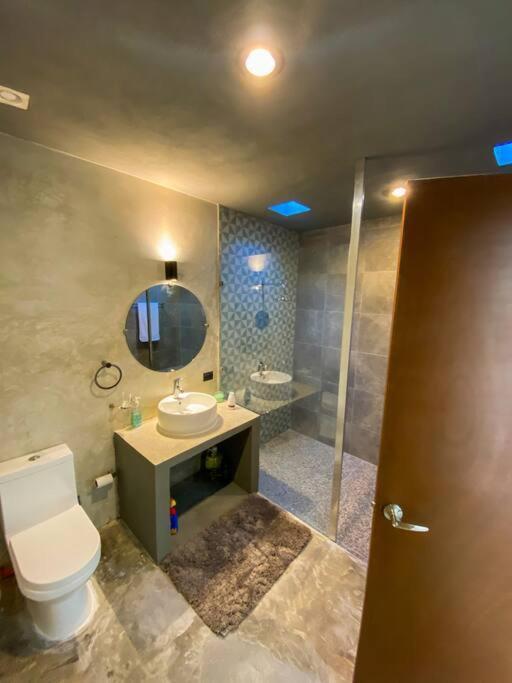 Villa Modern Casa With Pool 7 Mins From Centro 5Min La Plancha Park à Mérida Extérieur photo