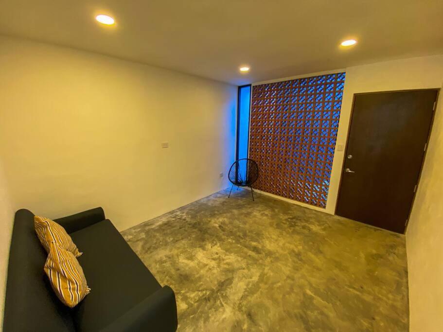Villa Modern Casa With Pool 7 Mins From Centro 5Min La Plancha Park à Mérida Extérieur photo